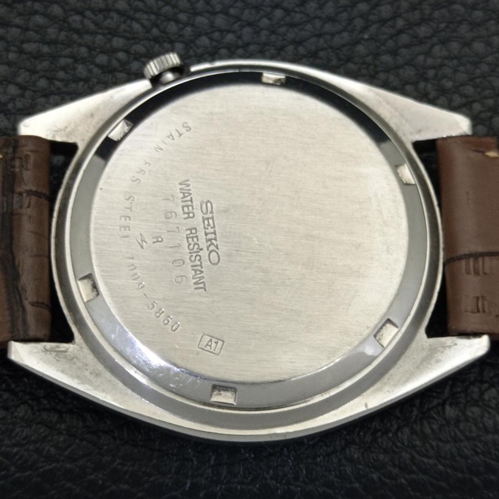 AUTOMATIC 7019A VINTAGE SEIKO 5 JAPAN MENS MAROON COLOR DIAL WATCH A701412-5 R206b-a701412