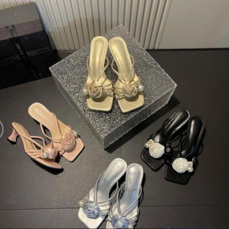 Shoes Womens Slippers Outdoor Thin Heels Luxury Slides Heeled Mules Flower Pantofle Summer Designer High 2024 Floral Elegant Pum