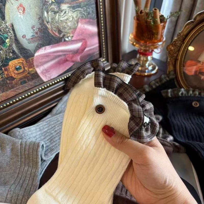 

Осень/Зима Вязаные косы Плед Пуговицы До середины икры Носки JK - Корейский стиль свитера с кружевом One Size кремовый