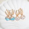 1 Paar einfache runde Sterne Mond Zirkonia Hängeohrringe für Damen Goldene Ohrring Schmuck Party Zubehör