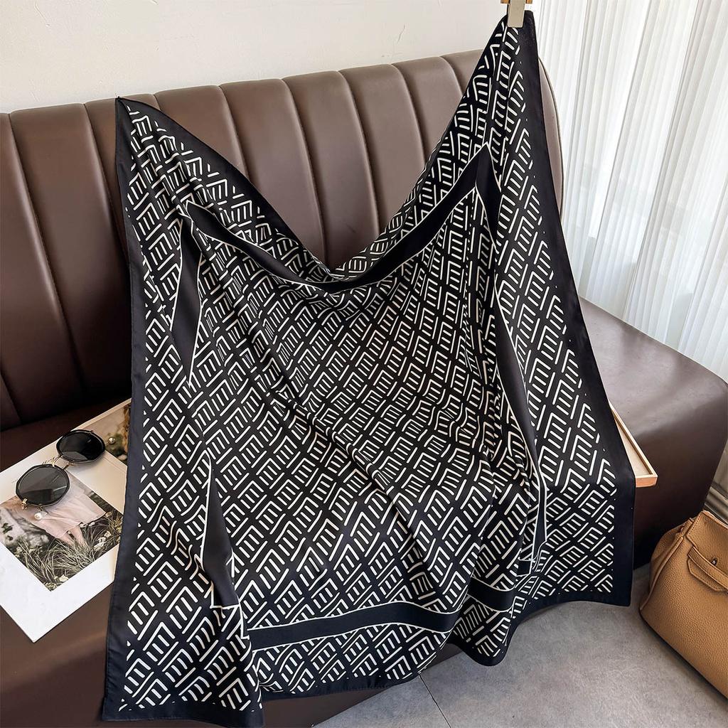 New Spring and Summer Fashion Scarf Striped Twill Shawl for Women  Big Square Scarf Sun Scarf Neck