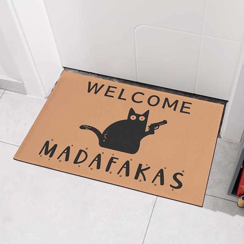 

Темний кіт Ласкаво просимо Madafakas Повний принт Придверний килимок Веселий придверний килимок Домашній декор Кухня Декор ванної кімнати Даруйте людям веселі подарунки Швидкі килимки 40cmx60cm