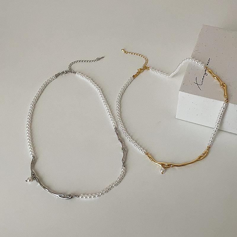 Niche Design Sense Irregular Metal Pearl Necklace Female Retro Elegant Personality Fashion Versatile Neck Chain Collarbone Chain