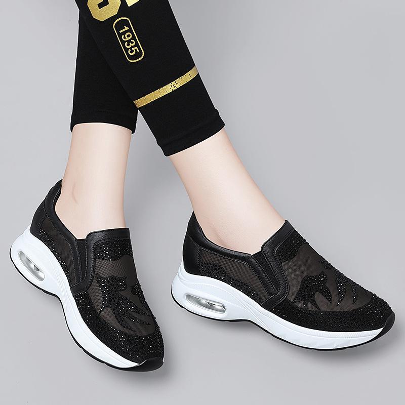 Sports shoes mesh breathable women's white shoes women's new spring and summer versatile travel casual women's shoes