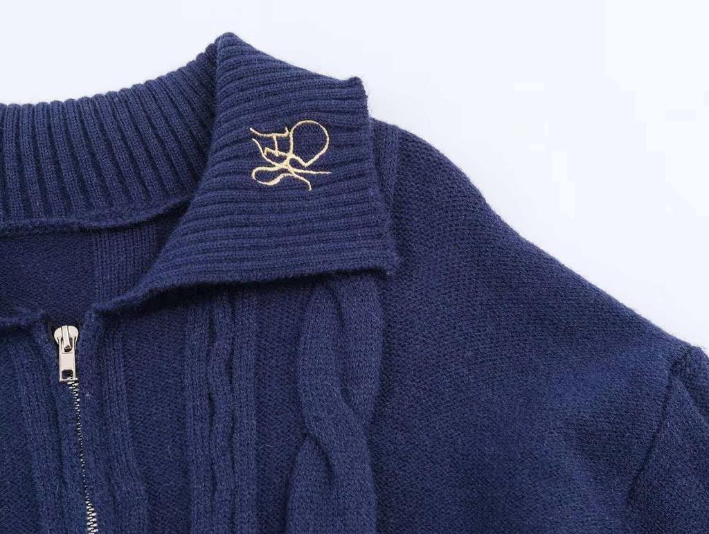 European Women's Autumn Embroidered Knit Pullover - Fashionable and Trendy Design