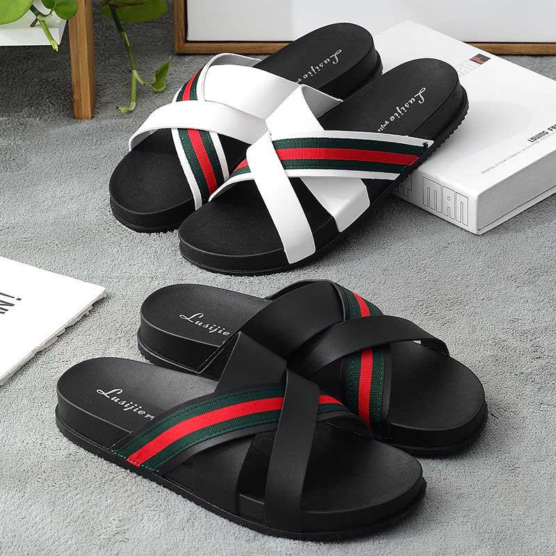 Size : 45 Flip Flops HUYP Student Male Summer Slippers Sandals Fashion Personality Boy Seaside Beach Shoes Size : 45 Flip Flops HUYP Student Male Summer Slippers Sandals Fashion Personality Boy Seaside Beach Shoes