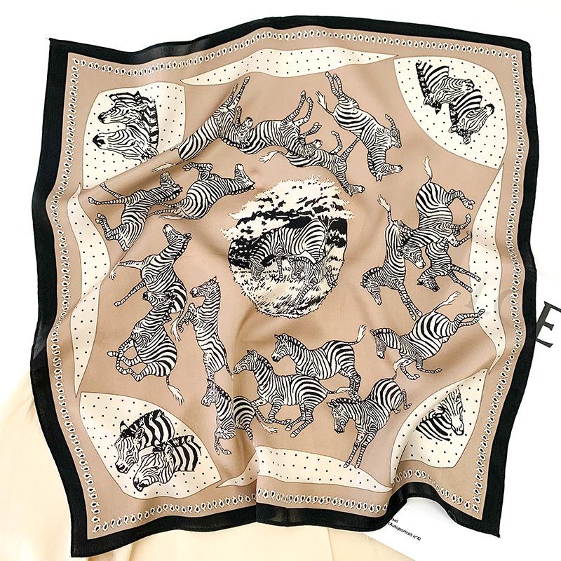 1116 new literary and artistic Mori silk square scarf women's spring and autumn decoration thin scarf mulberry silk silk scarf sunscreen scarf