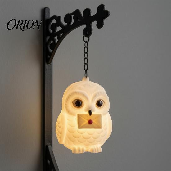 Magical Lantern for Reading Nook Hanging Magic Owl Bird Deer Bookend Lamp, Gothic Metal Bookshelf Light, Relaxed Light Den Vintage Library Animal