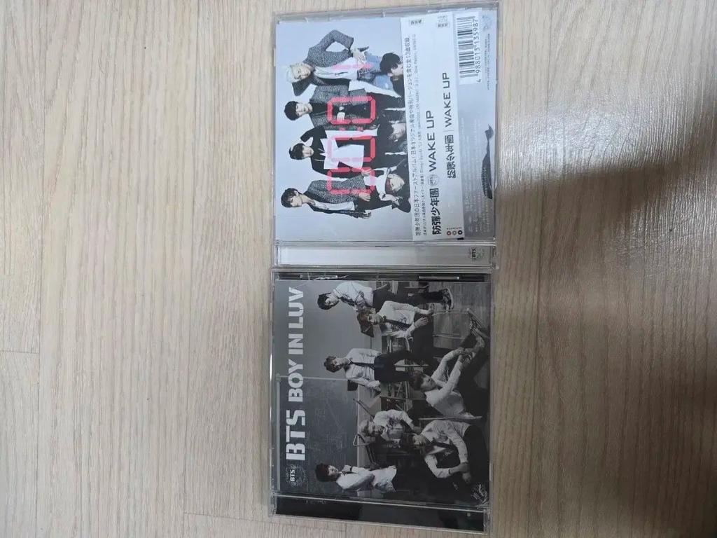 [USED] Bts Boy In Luv Wake Up Cd