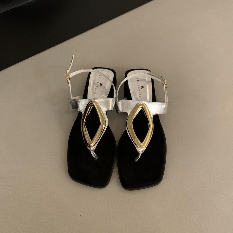 French Wedge Heel Metal Buckle Niche Toe Sandals Women's Summer 2025 New Models with Skirts Vacation Beach Roman Shoes