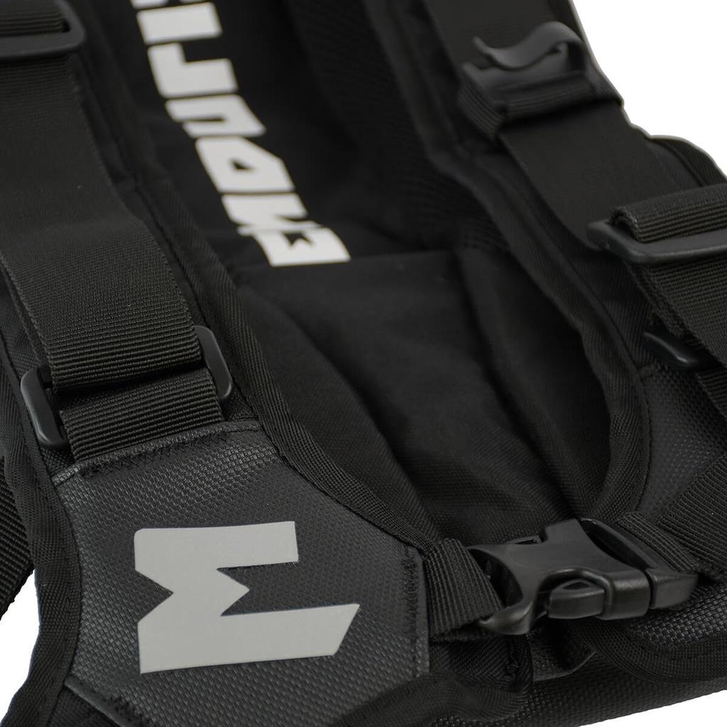 Enduristan Hurricane BACKPACK 7, a 7-liter, fully waterproof, dustproof, and sandproof backpack for off-road use.