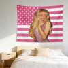 1 Stück Sabrina Carpenter Rosa Amerikanische Flagge Wandteppich Kostenloses Montage-Kit Schlafsaal Schlafzimmer Büro Party Dekoration Geschenk
