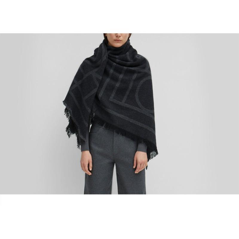 

Niche Scarf Women s Jacquard Square Scarf Autumn and Winter Thickened Cashmere Shawl Same Geometric Wool Scarf 155 cm черный серый