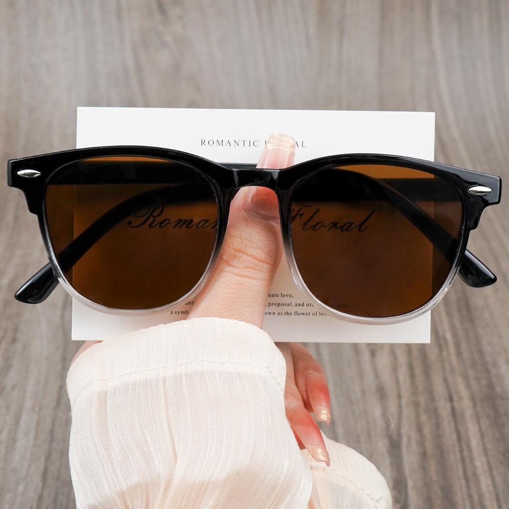Round Frame Fashion Sunglasses Fit In Photography And Daily Ideal Choice For Giving Gifts Perfect For Decoration Women Men