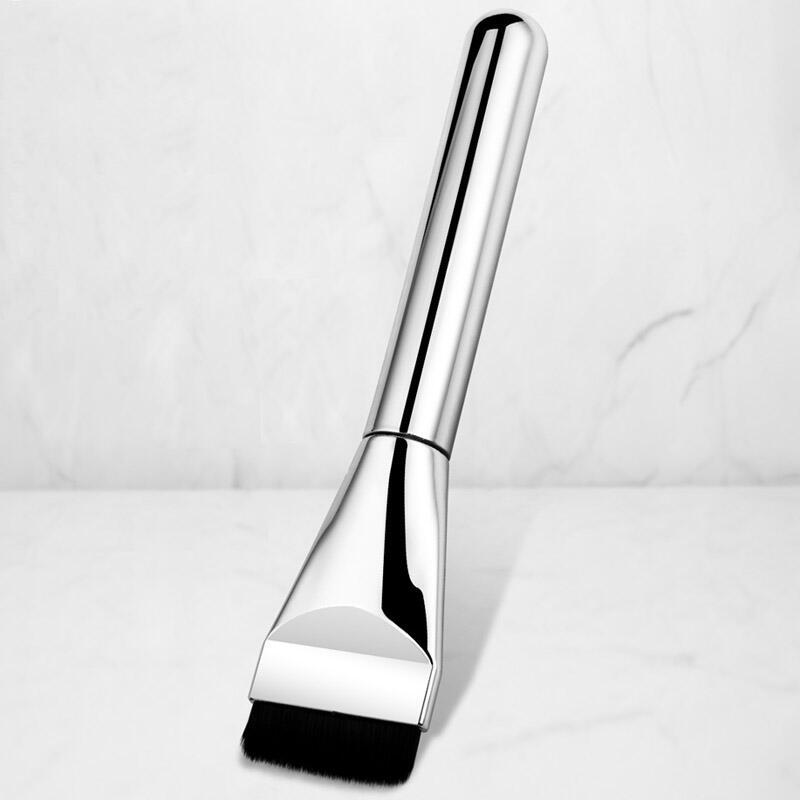 

Slim Foundation Brush, Close-Fitting Foundation Brush DD-12654