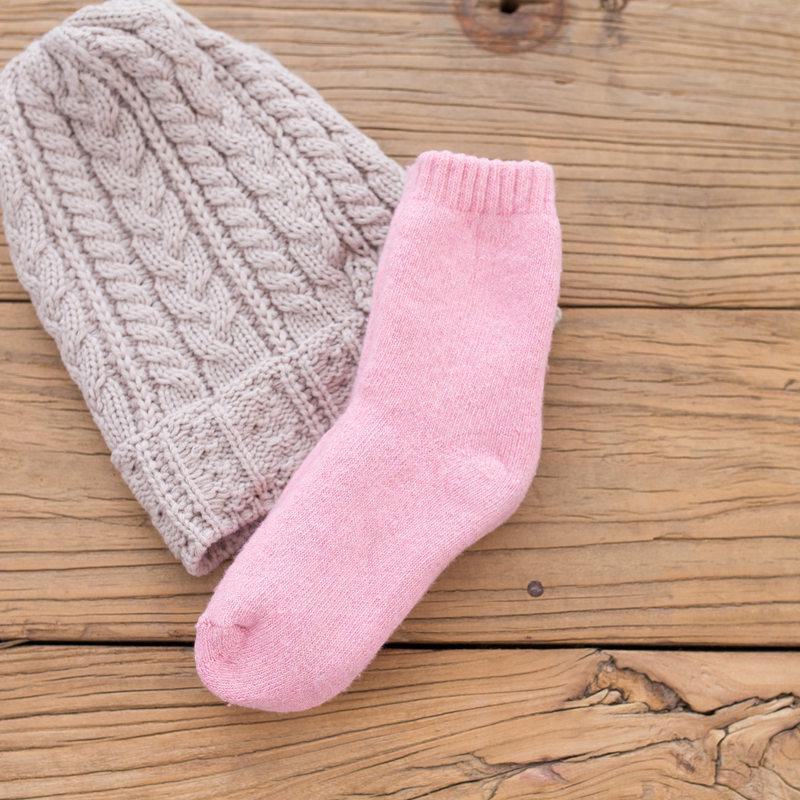 Unisex Thick Wool Terry Socks: Large Size, Warm, Mid-Tube, Solid Colors, Plus Velvet for Autumn and Winter