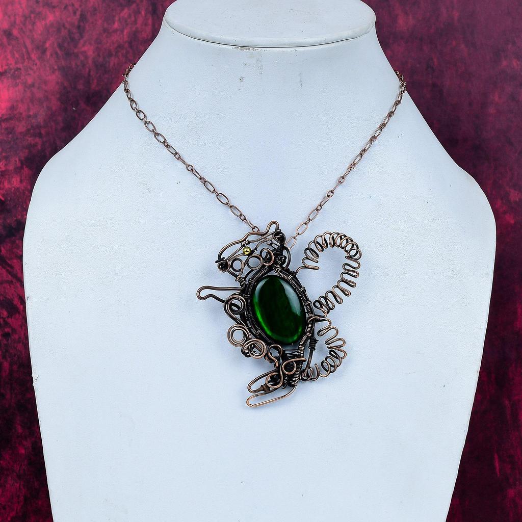 Grüner Feuer Labradorit Edelstein Anhänger Handgefertigter Kupferdraht Wicklung Kaninchen Anhänger