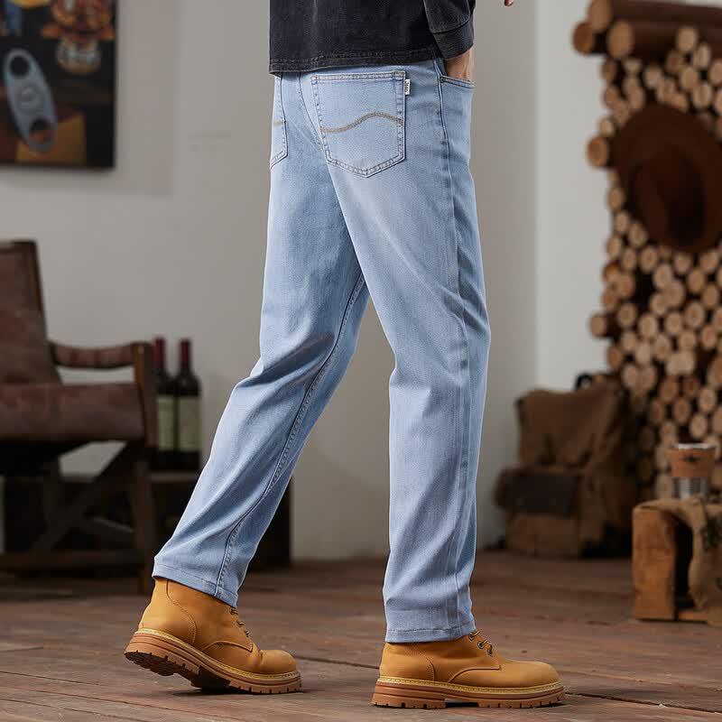 JEEP Men's Lyocell Blend Stretch Straight-Leg Jeans