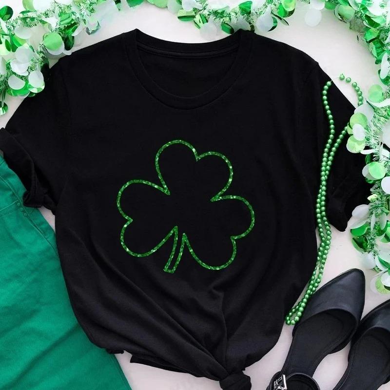 Cute St Patricks Four Leaf Clover T Shirt for Women Short Sleeve Tees New Fashion Love Lucky Graphic Y2k Tops Aesthetic Clothing