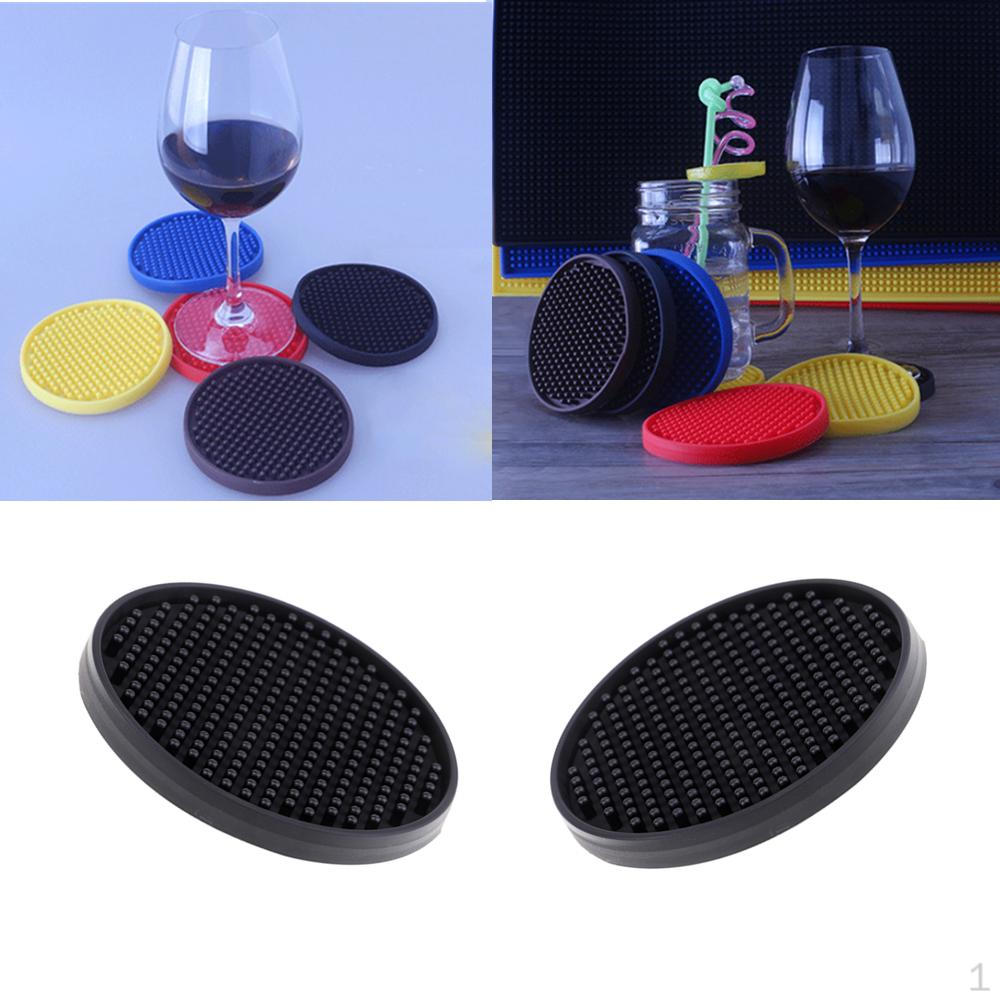 

2 шт. подставок для напитков из черной резины, защищающих все поверхности стола