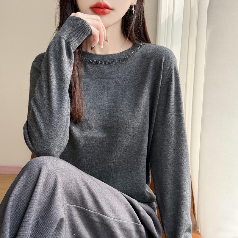 Spring Women's Rhinestone Round Neck Knit Sweater - High-Quality Imitation Wool, Korean Style, Thin Base Layer