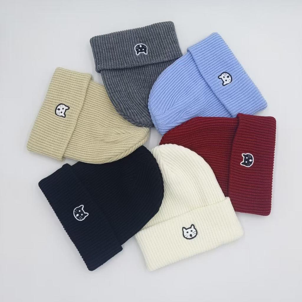 Autumn and Winter Cute Ear Protection Wool Hat Cycling Versatile Women's Knitted Hat Kitten Hat Showing Face Hat Trendy Couple