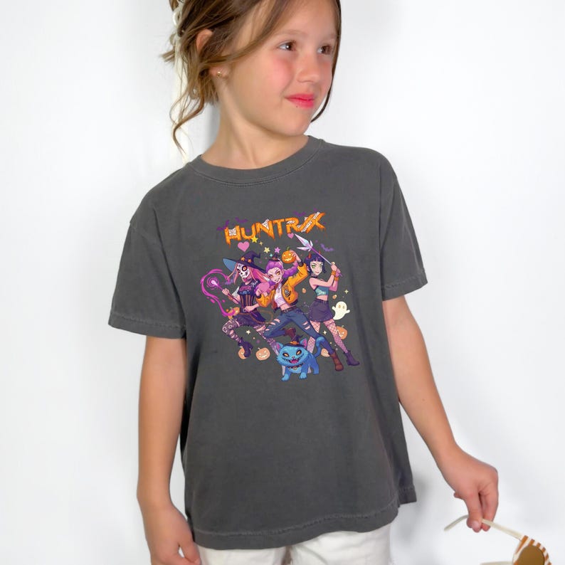 Comfort Colors Spooky Halloween Youth T-Shirt: Huntrix Girls Kpop 120