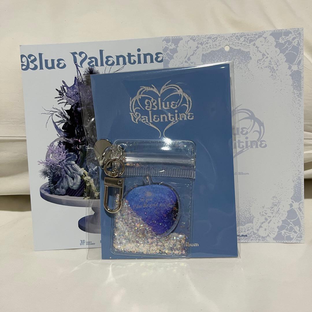 

[Б/У] NMIXX Blue Valentine Поп-ап Косметичка-брелок на молнии