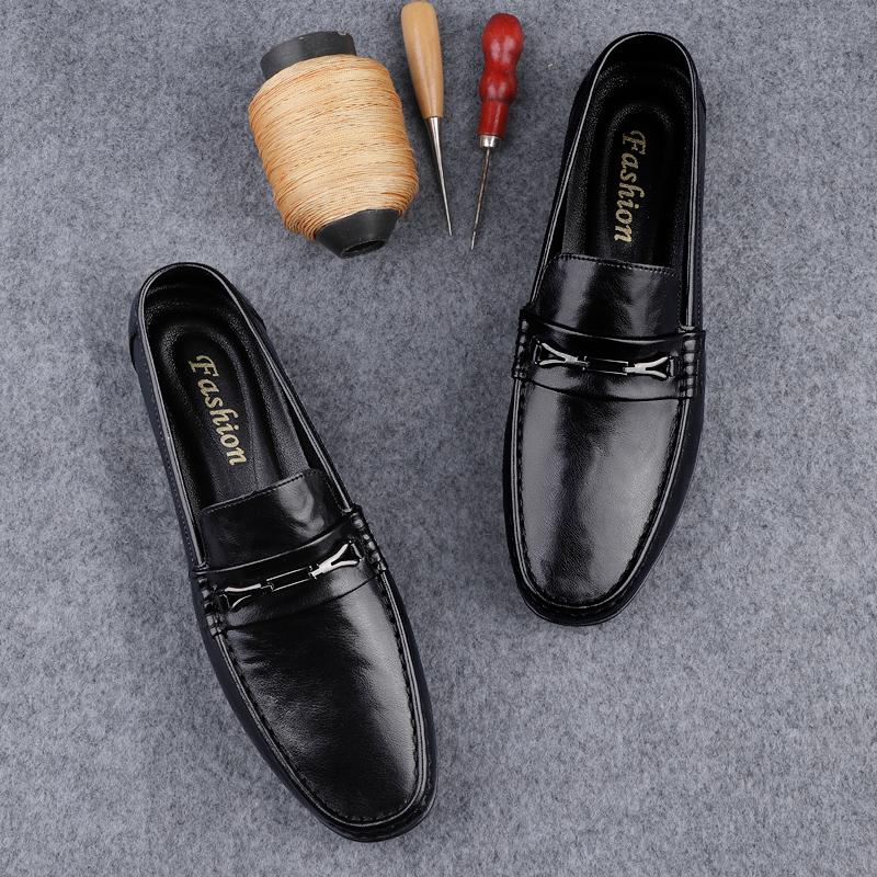 Fashion Men's Genuine Leather Loafers Handmade Men Driving Shoes Simple Moccasins Casual Male Business Shoes Leisure Walk Slip On Flats