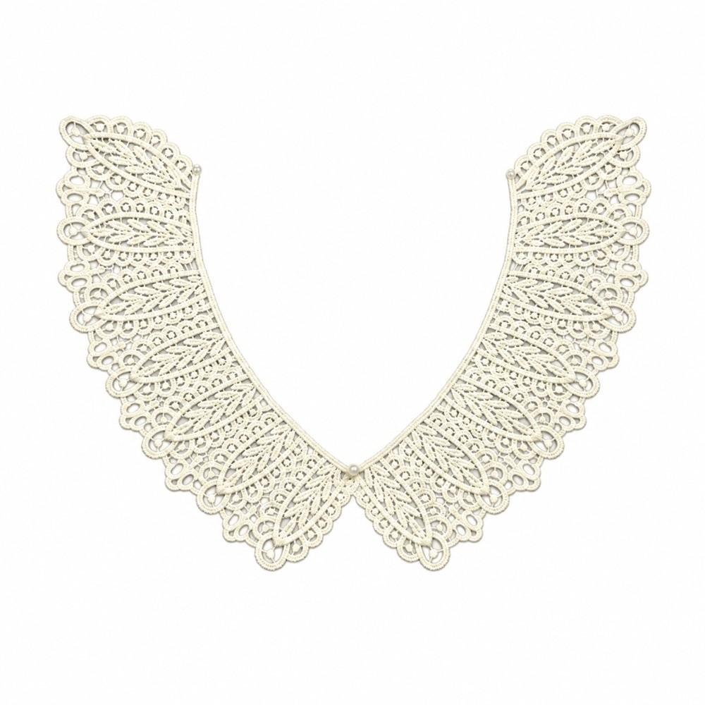 Colletto in Pizzo Leggero Staccabile con Mini Bottoni di Perla Colletto Peter Pan Decorativo per Donna