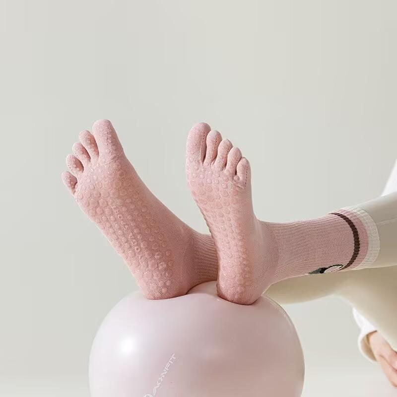 Five Fingers Socks Female Cotton Spring And Fall Mid Call Socks Professional Non Slip Sports Yoga Socks Pilates Indoor Fitness Socks