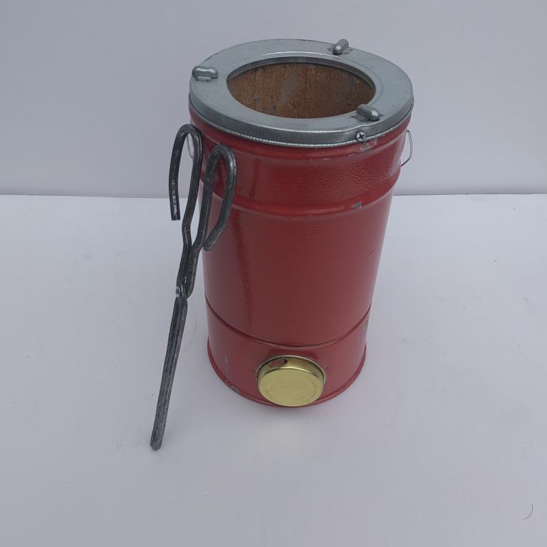 Compact Honeycomb Charcoal Stove for Household Heating and Boiling Water - Ideal for New Homes