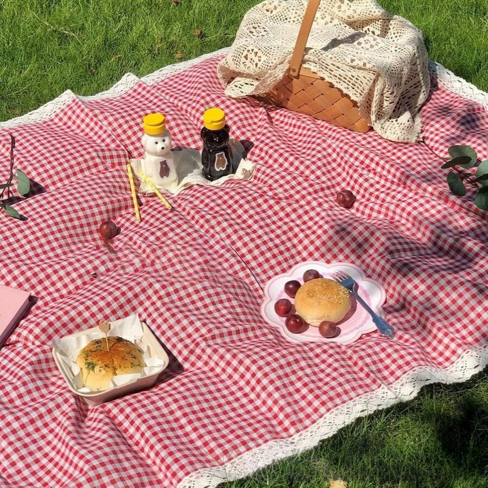 1Pcs 100×150Cm Linen Lace Red Checkered Picnic Mat Outdoor Camping Atmosphere Grass Land Blanket Tablecloth Outing Car Trunk Mat