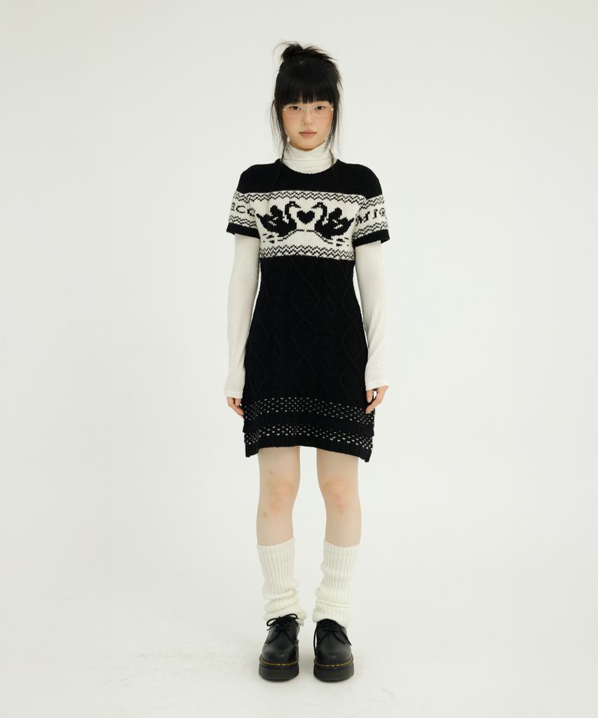 Mileko Mire Nordic Knit Ops