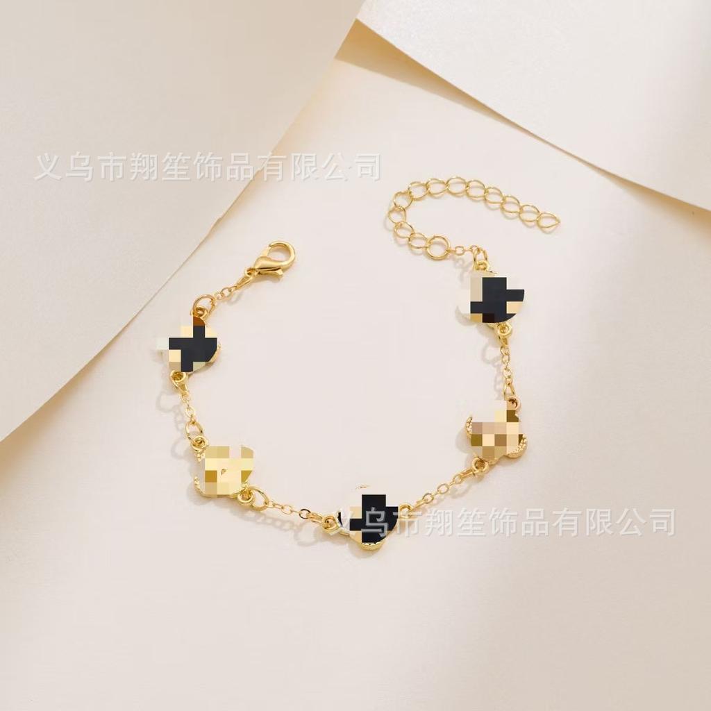 Cross-Border New Four-Leaf Clover Bracelet for Women, Korean Simple Ins Style, Mother-Of-Pearl Good Luck Four-Leaf Clover Versatile Bracelet