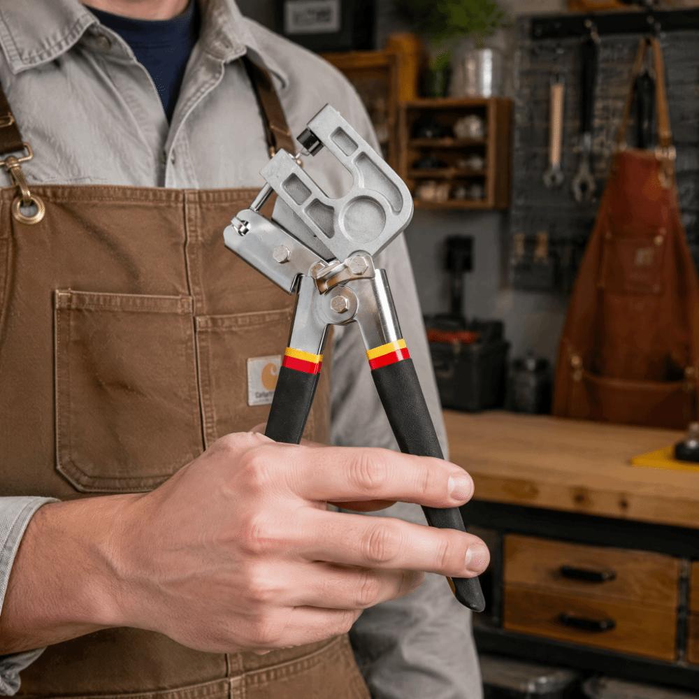 High-Carbon Steel Stud Crimper Pliers Alloy Steel Handheld Stud Crimper For Construction