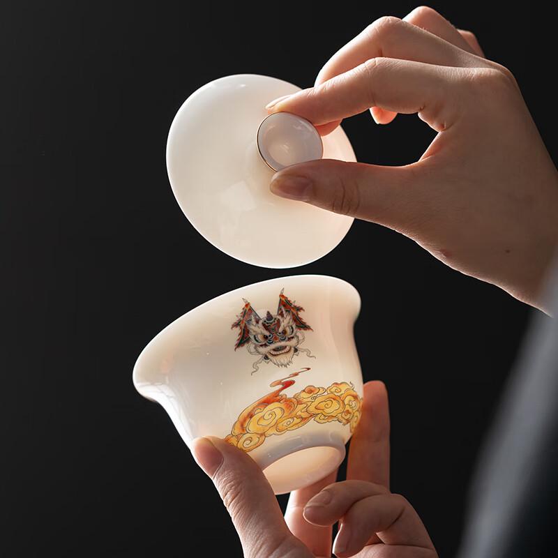 Lion's Fortune Ceramic Tea Set