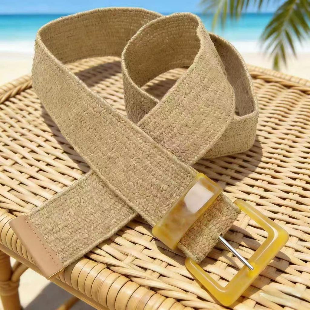 Women's Natural Straw Weave Belt with Resin Buckle - Stylish Woven Waistband Accessory