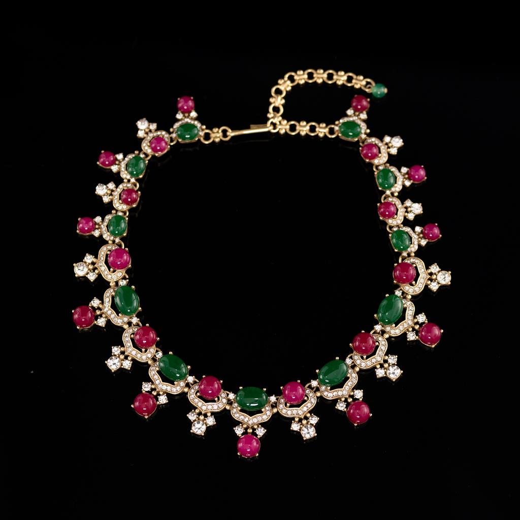 Direktlieferung Mittelalterlicher Vintage Schmuck Nischen Design Französische Retro Schlüsselbein Kette Halskette Halskette Neu