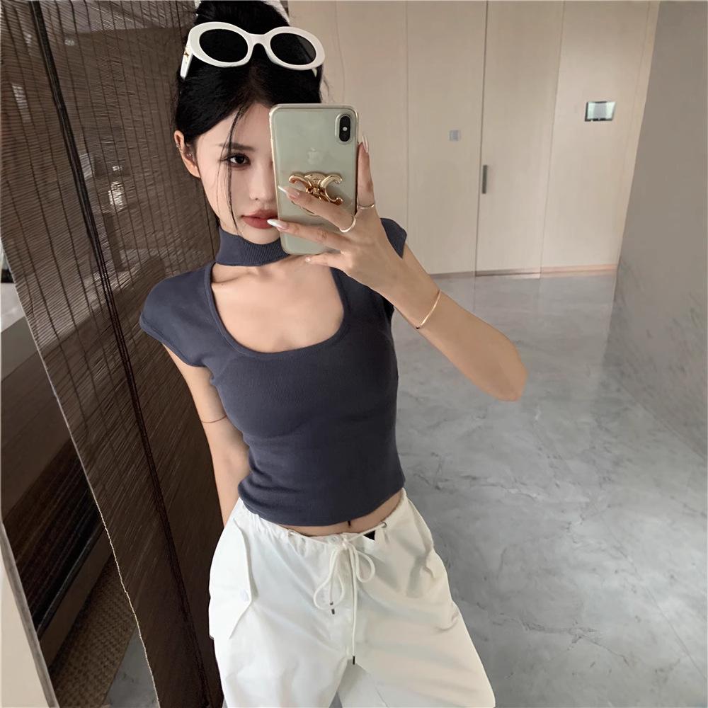 

Женский летний трикотажный топ с квадратным вырезом, облегающего кроя, с короткими рукавами, однотонный One size (Recommended for up to 125 lbs) серый