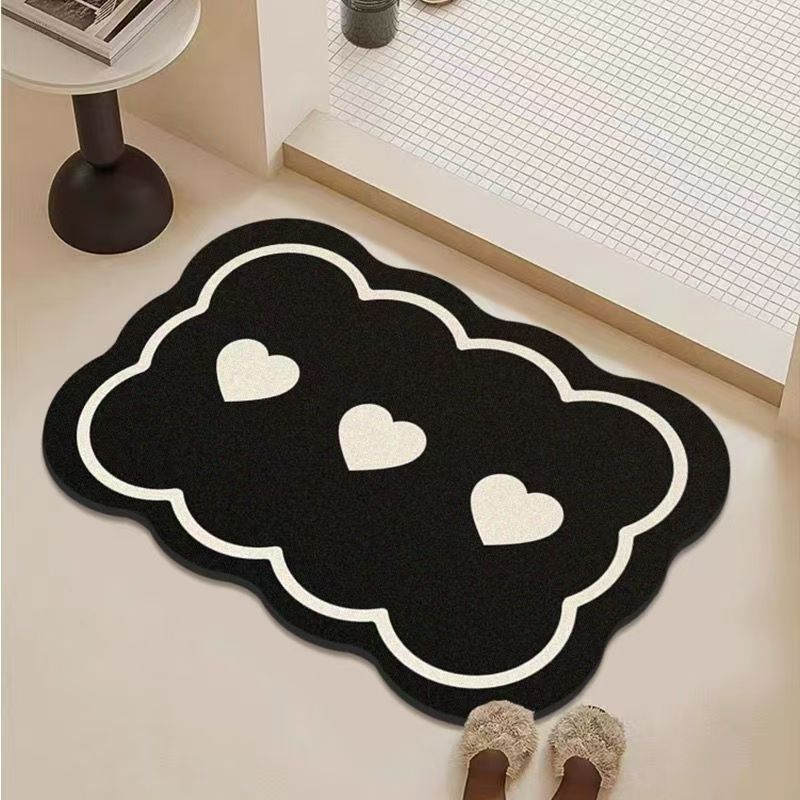 

Black diatomaceous earth bathroom floor mat, quick drying toilet, absorbent carpet at the entrance of the bathroom, heart-shaped 40x60cm15.7x23.6in