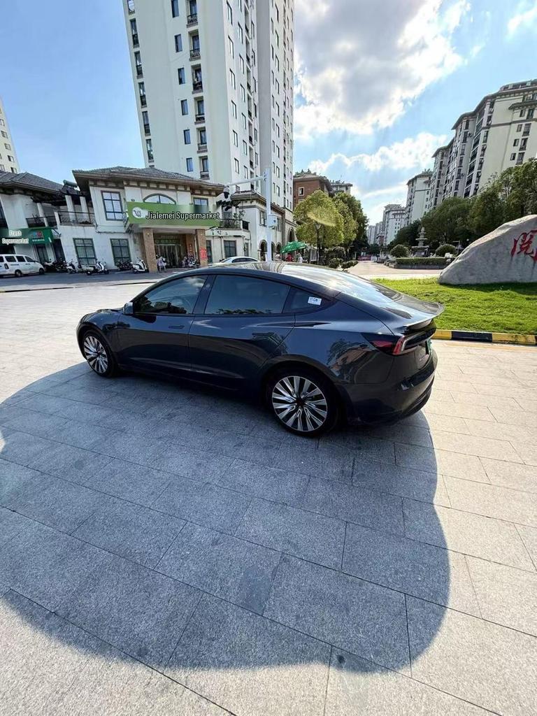 Turbine Cyclone Hub Cover for Tesla Model 3: Full Edge Protection Against Scratches
