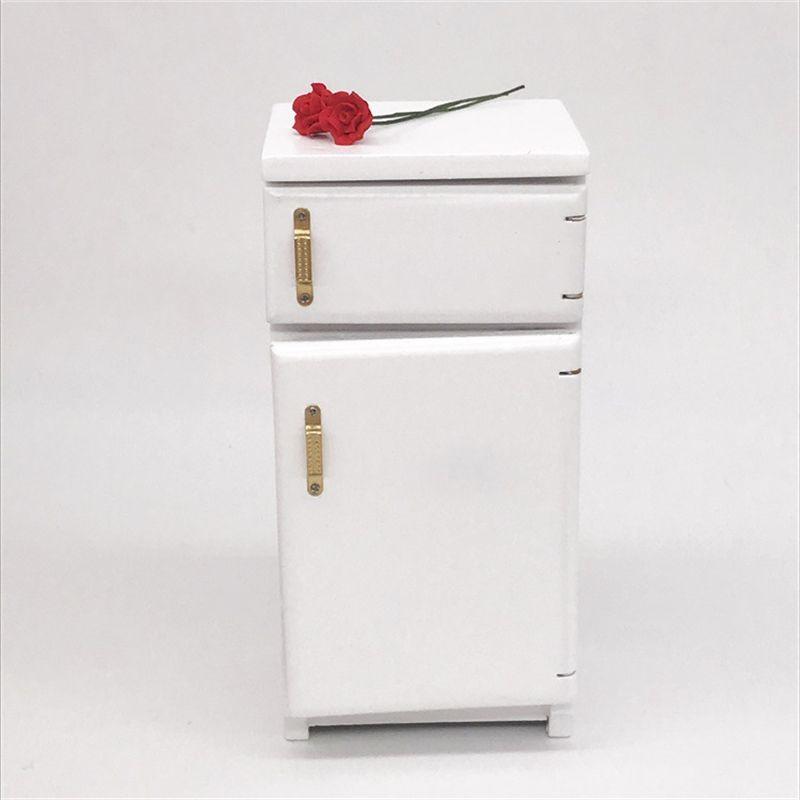 Enchanting White Birch Miniature Kitchen Refrigerator For 112 Dollhouse Decor