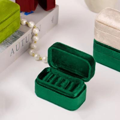 Quadratischer Samt-Ringehalter Hochzeitsringe Vitrine Multifunktionale Ringträgerbox Heiratsantrag