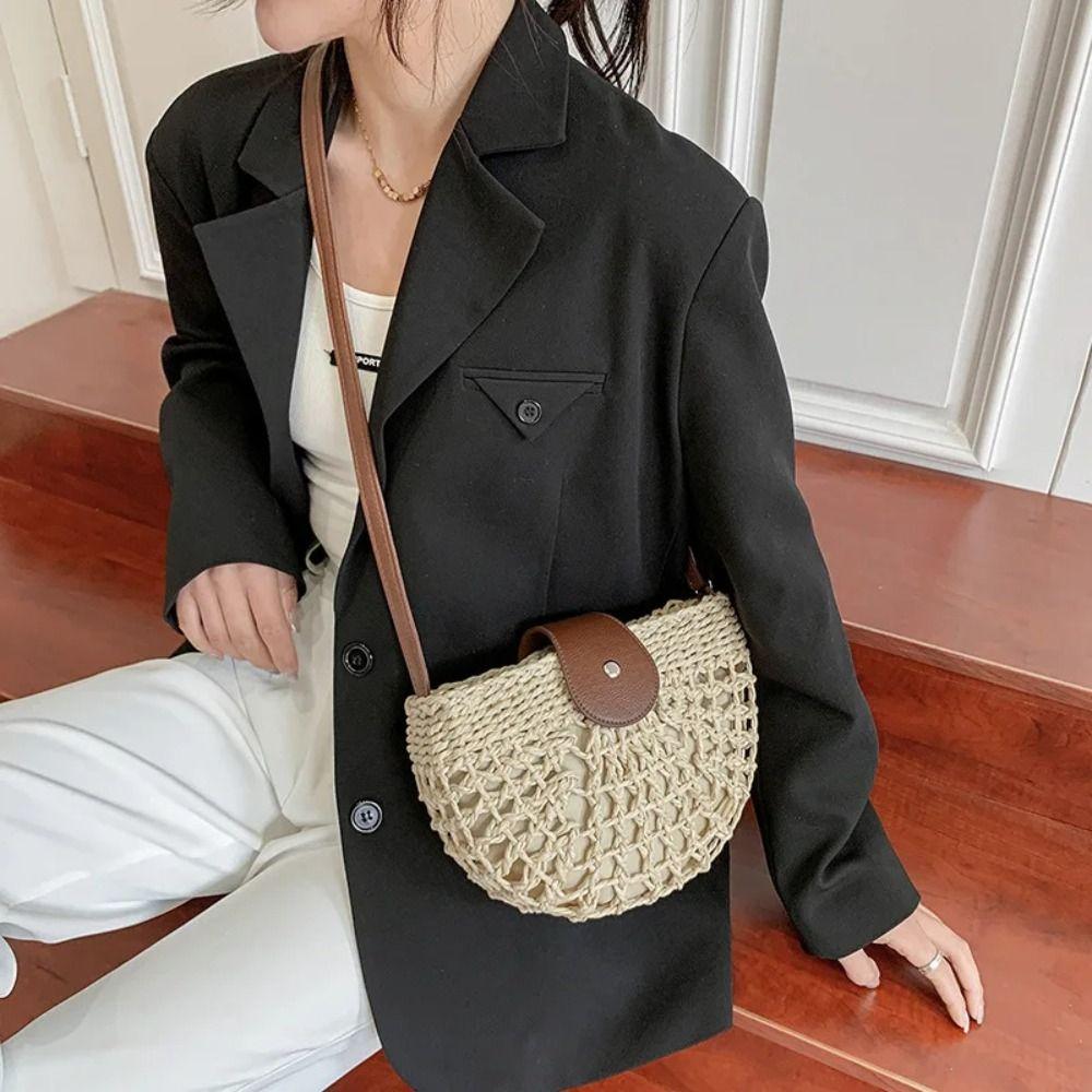 Bohemian Style Weave Straw Crossbody Bag Woven Beach Shoulder Bag Hollow Semicircle Bag  Holiday