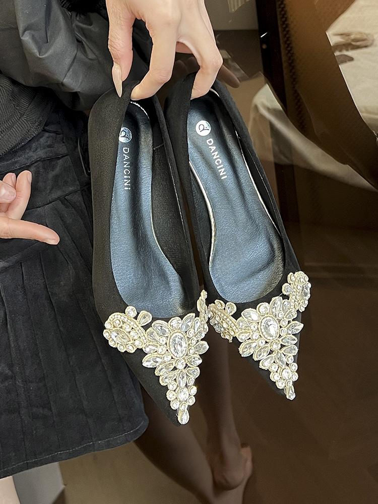 Fashion Pointed-toe sexy Pearl Marie Jane single shoes for women 2025 new style, elegant and not tiring, thick-heeled work shoes