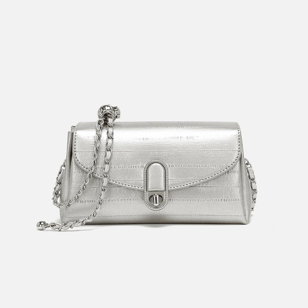 IELGY Chain Crossbody Black All-Match Commuter Envelope Bag