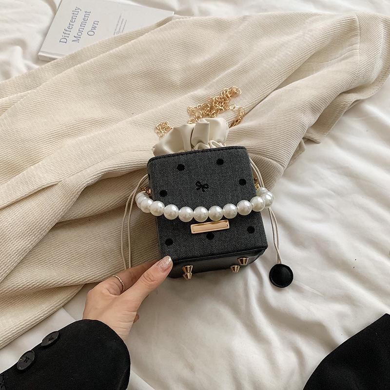 

Туфли-лодочки Pearl Pump с сумкой-ведром, простая, модная и высококачественная сумка-мессенджер через плечо.