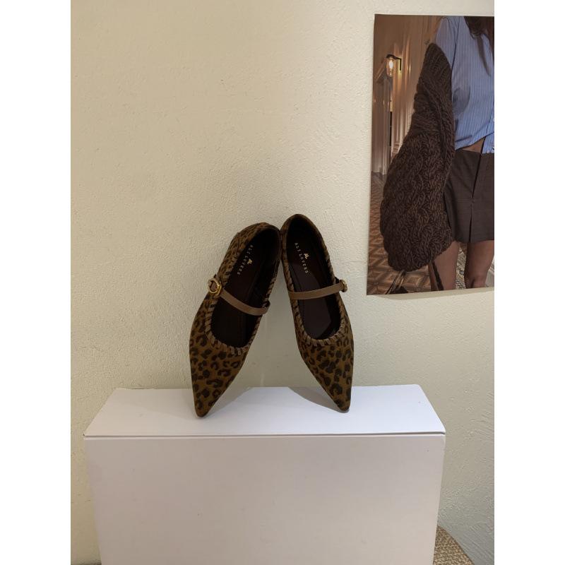 2025 autumn and winter new retro Mary Jane women's shoes soft-soled shoes inner height increase 4CM single shoes femininity flat shoes