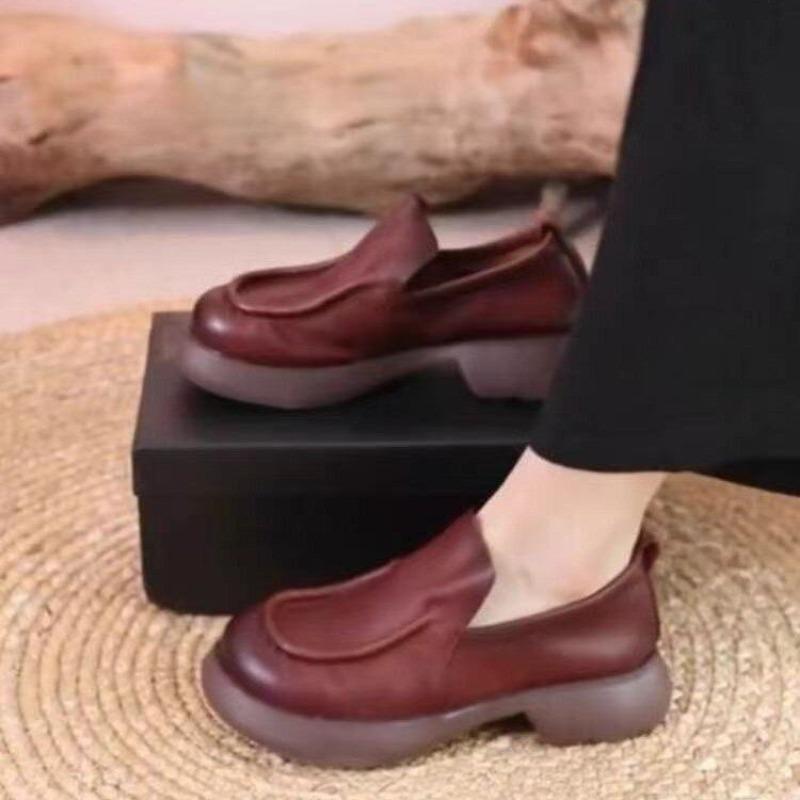 Retro soft sole deep mouth soft leather single shoes black small leather shoes women's new women's shoes autumn one pedal